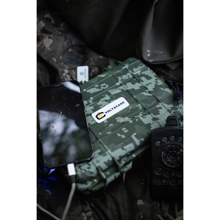 Voltacase 12 Volt 30Ah Wireless & Fast Charger Carpbrothers Special