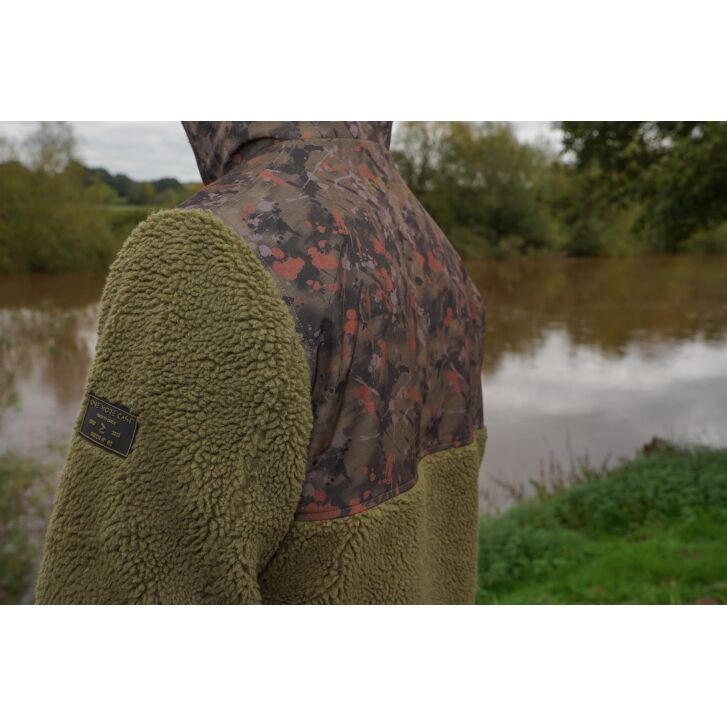 One More Cast PB Sherpa Fleece Medium