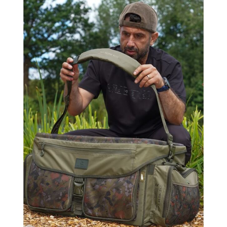 One More Cast Heist XL Carryall