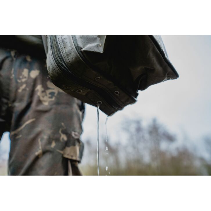 Nash Subterfuge Bushwhacker & Prodding Stick Bag