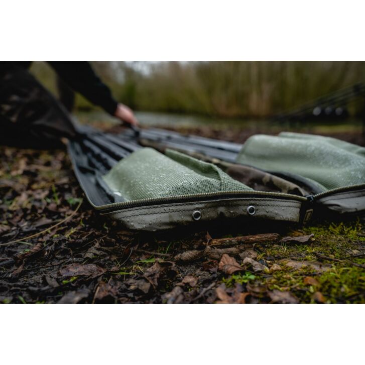 Nash Subterfuge Bushwhacker & Prodding Stick Bag