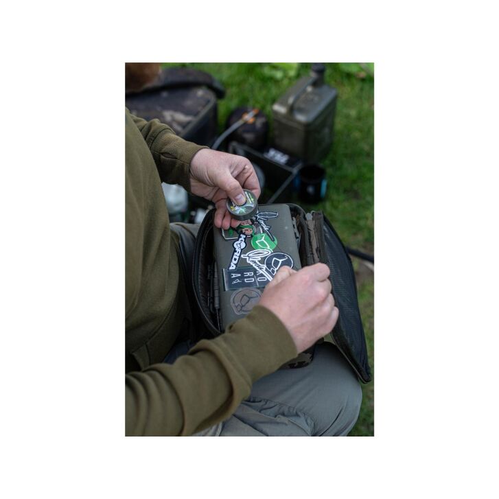 Korda Compac 140 Tackle Pouch Dark Kamo