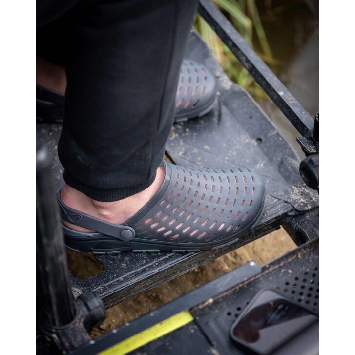 Matrix Clogs UK 10/EU 44