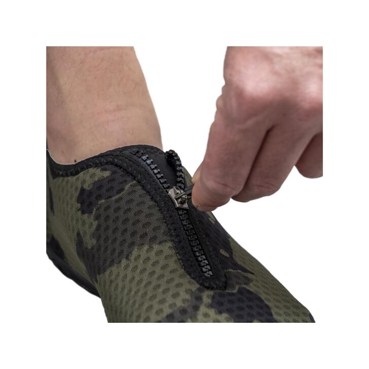 RidgeMonkey APEarel Dropback Aqua Shoes Camo