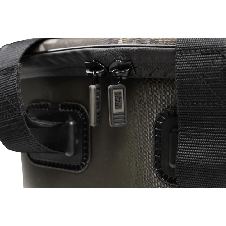 Nash Subterfuge Waterbox Carryall