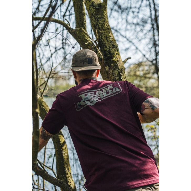 Korda TK Digi Kamo Tee Burgundy