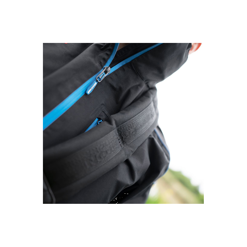 Preston Competition 8 Tube Holdall