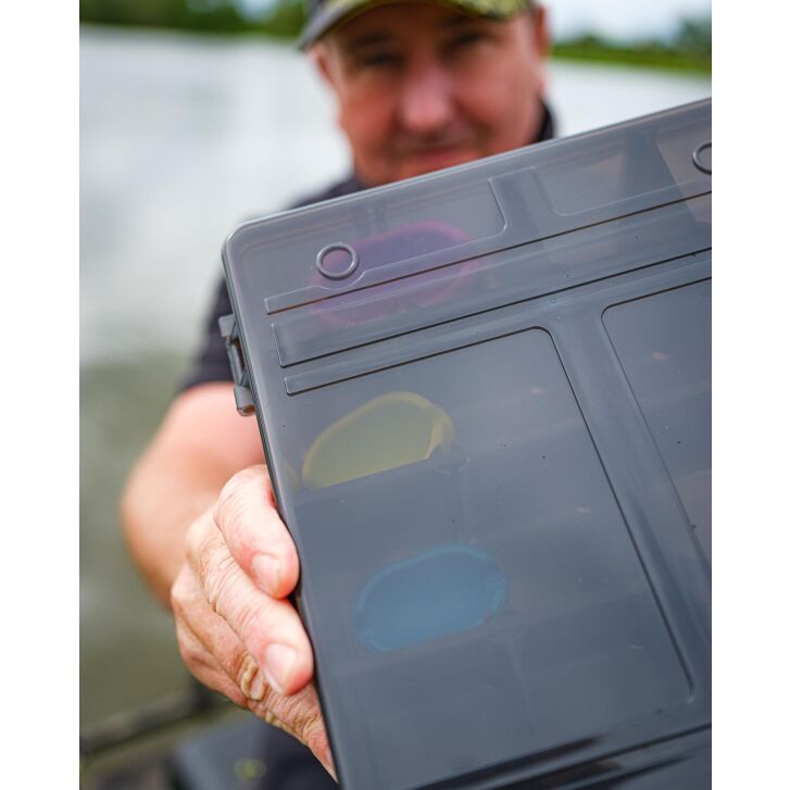 Matrix Medium 16 Compartment Shallow